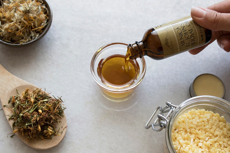 Summer Essential: Arnica & St. John's Herbal Oil 