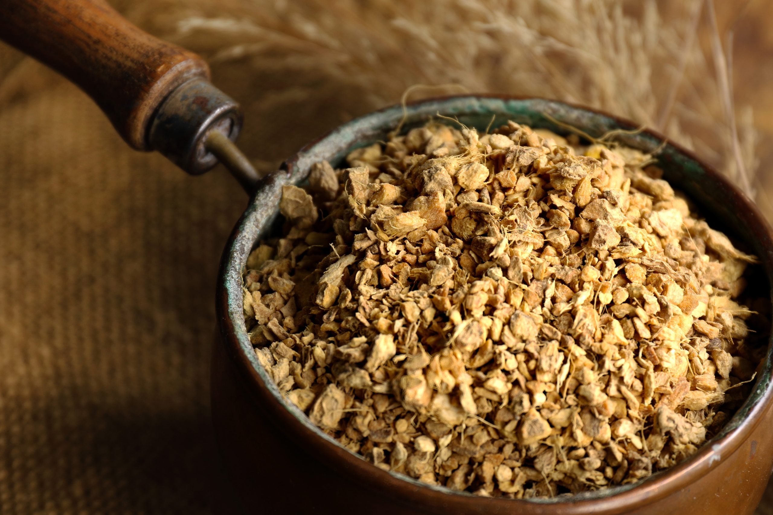Dried organic ginger root is slight sweet and with a mild spice making it popular for confections and other savory culinary dishes. Ginger root is a widely used herb in traditional herbalism as well, used for its warming qualities.