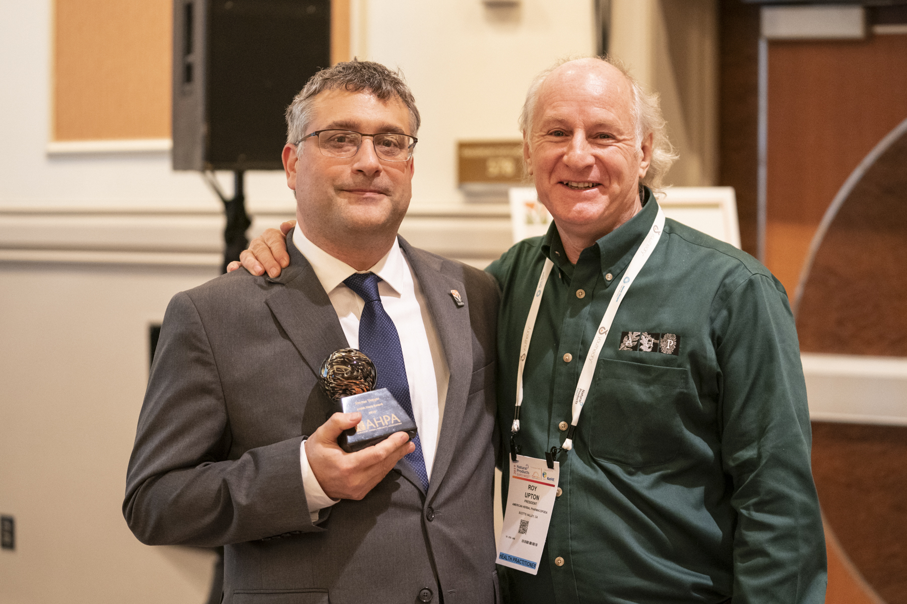 Mountain Rose Herbs Quality Control Director, Steven Yeager, accepts AHPA's 2019 Herbal Hero Award.